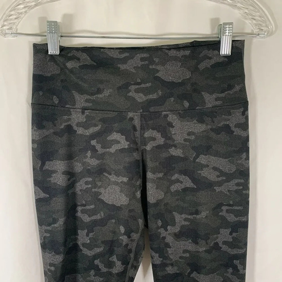 Fabletics Leggings Small Grey Green Camo PowerHold Pull On High Rise - Picture 2 of 10
